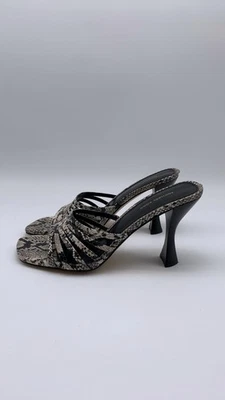 Sandalia Michael Kors Mujer Haisley Serpiente Cuero Repujado Gatito Crema 6.5 Foto 1 de 2