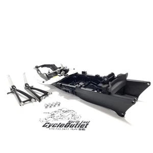 2014 08-16 YAMAHA YZF R6 OEM REAR SUBFRAME BACK SUB FRAME 13S-21190-10-00 READ - Picture 1 of 24