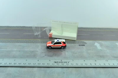 Ambulancia Busch 48511 Mercedes Benz Clase M Blanca 1:87 HO Foto 1 de 4