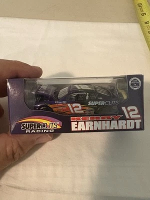 Coche diecast RCCA Nascar 2002 Supercuts #12 Kerry Earnhardt 1/64 LE 1/1584 Foto 1 de 4