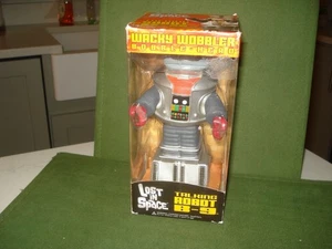 Lost in Space Robot Funko Wacky Wobbler, 8", IN BOX 1966 RETRO - Picture 1 of 7