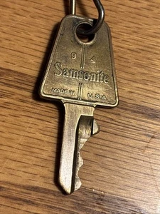 VINTAGE Samsonite Brass Luggage Key 94 Original Shwayder Bros Inc Denver Detroit - Picture 1 of 2
