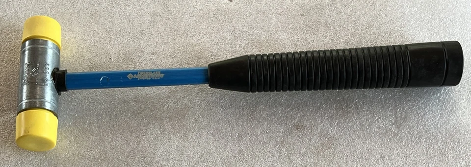 HSF-105-A WILLIAMS FIBRA DE VIDRIO MARTILLO CARA SUAVE CON 2 PUNTAS AMARILLAS, EE. UU., NUEVO Foto 1 de 2