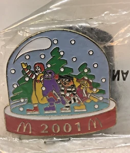 McDonalds Snow Globe Pin-2001 Rare! HTF Vintage Collectible (P3) - Bild 1 von 4