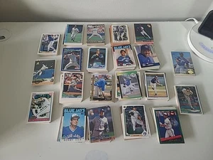 Toronto Blue Jays Huge Lot- Over 500 Cards, HOFs, STARS, ROOKIES - Picture 1 of 8