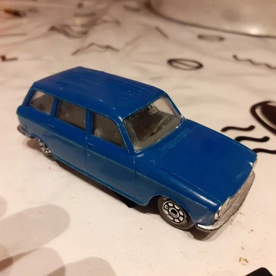 NOREV 1:43 PEUGEOT 204 BREAK N° 32- Bleue. - Photo 1/4