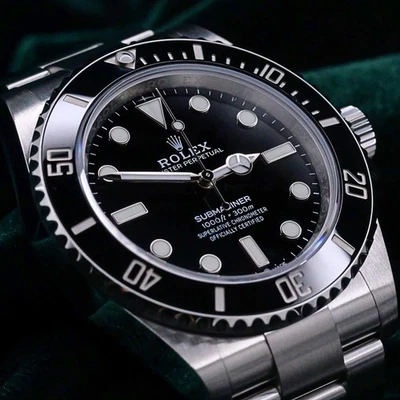 Rolex Submariner 2024 “Sin fecha” esfera negra acero 40 mm como nuevo juego completo 124060 Foto 1 de 4