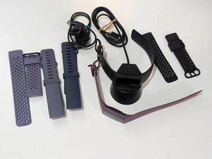 2x Fibit Charge 4 Watch W/ 2 Chargers And 4 Extra Bands - Picture 1 of 2