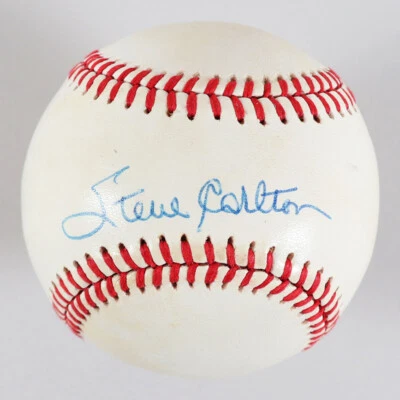 Steve Carlton Signed Baseball Phillies - COA JSA - Image 1 of 4