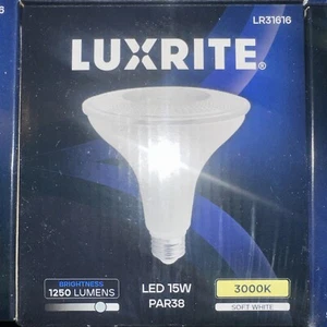 Luxrite Dusk to Dawn PAR38 LED Bulb Bright White Wet Rated UL Listed E26 6-Pack - Picture 1 of 3