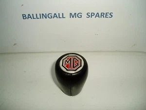 GEAR KNOB LEATHER WITH MG LOGO SELF THREADING GAC4045 - Picture 1 of 4