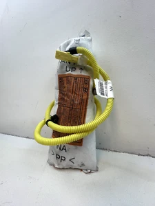13-18 Santa Fe Sport Front Right Side Passenger Seat Air Bag Airbag 88920-4Z500 - Picture 1 of 5
