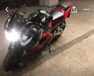 Motorad, CBR, 900 RR, Baujahr 2005 - Bild 1 von 4