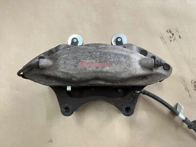 Pinza de freno delantera derecha pasajero Chevrolet Camaro SS 2010-2015 Brembo - OEM Foto 1 de 4