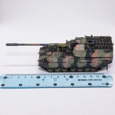 1/72 AM German PZH2000 Self-propelled Howitzer NATO Tricolor Finished Model - Image 1 of 4