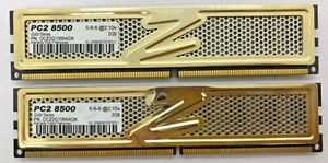 OCZ Gold Series 2 GB (2x2 GB) DDR2 OCZ2G10664GK PC2-8500 5-6-6 2,10 V 240 pin #R2400 - Foto 1 di 2