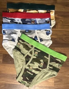 GAP KIDS BOYS ORGANIC BRIEFS UNDERWEAR 4 PACK SIZE L STAR WARS YODA NEW - Picture 1 of 6