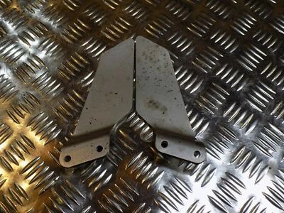 YAMAHA FZR600 GENESIS 3HE 1990 PROTETOR DE PLACA DE CALCANHAR PEG DIANTEIRO (PAR) - Imagem 1 de 3