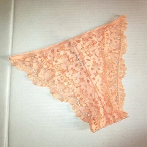 Victoria Secret Body by Victoria Crochet Lace String Cheekini Panty Size M Rare - Picture 1 of 4
