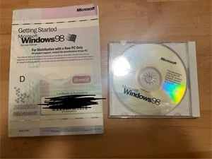 Microsoft MS Windows 98 First Edition Retail Upgrade Install CD Vintage Software - Picture 1 of 1