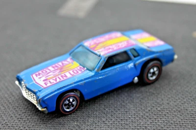 Monte Carlo Stocker Flyin Low Flying Colors Hot Wheels REDLINE Foto 1 de 4