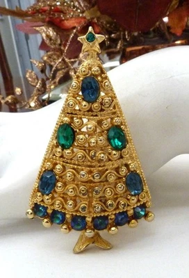 2 5/8" VINTAGE HOLLYCRAFT HELIOTROPE BLUE GREEN RHINESTONE CHRISTMAS TREE PIN - Image 1 of 4