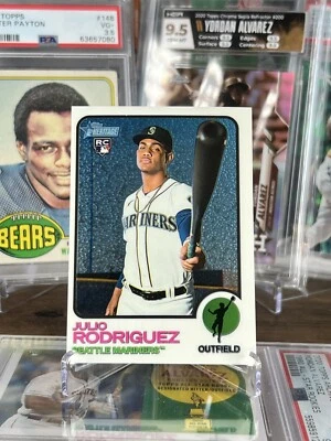 2022 Topps Heritage #700 Julio Rodriguez RC Chrome /999 SP *MINT* - Image 1 of 3