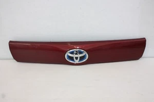 Toyota Prius Trunk Lift Bootlid Handle 2012 TO 2016 76801-47140 Genuine - Picture 1 of 15