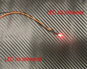 1x LED 5mm ROJO Color PARPADEANTE 6-12V Iluminación Avión Heli Coche Barco - Imagen 1 de 1
