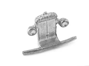Dinky 30c Daimler | Grille | Repro Spares - Picture 1 of 3