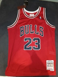 Maglia Basket Michael Jordan Nba Bulls 23 Anno 1997-98 Mitchell e Ness Taglia L - Imagen 1 de 5