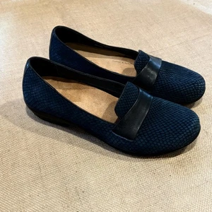 Dansko Loafers Shoes Womens Size 8 EU 38 Navy Blue Leather Slip On Comfort - Picture 1 of 12