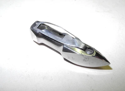 VINTAGE SINGER SEWING MACHINE BULLET SHUTTLE,  FOR THE EARLY MODEL VS #2, NICE - Image 1 of 4