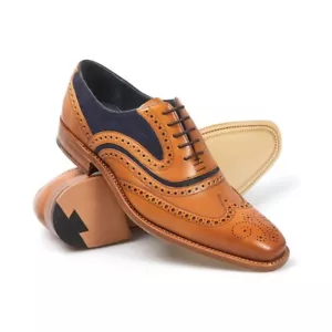 BARKER - McClean Cedar Navy - Scarpe Oxford Brogues marrone chiaro da uomo - prezzo consigliato £ 275,00 - Foto 1 di 7