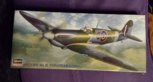 Hasegawa SPITFIRE Mk.IX 'European Aces' Modellbausatz im Maßstab 1:72 - versiegelt - Bild 1 von 6