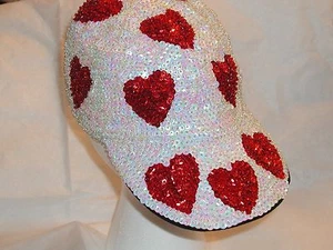 SEQUIN HEART SAN VALENTÍN GORRA DE BÉISBOL SOMBRERO CORAZONES BONITO REGALO ¡NUEVO! - Imagen 1 de 1