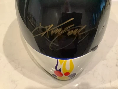 CASCO Y TARJETA AUTOGRAFIADA POR KURT BUSCH 2013 WONDER PAN TAMAÑO COMPLETO Foto 1 de 4