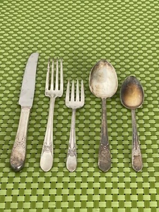  International Silver BELOVED 1940 WM Rogers Silverware Choice Flatware E102WU - Picture 1 of 45