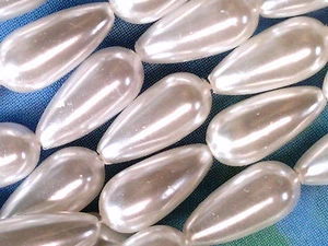 Vtg LOT 45 JAPAN PEARL DROP BRIDAL BEADS WHITE 17mm #072917j - Picture 1 of 3