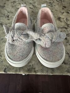 Old Navy Sparkly Girl Toddler Shoes (Size 6)