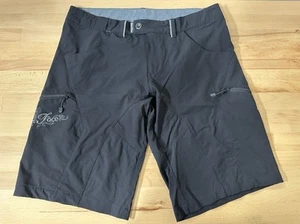 RACE FACE Women’s Black Nylon Cycling MTB Shorts Large 12” Inseam - Picture 1 of 6