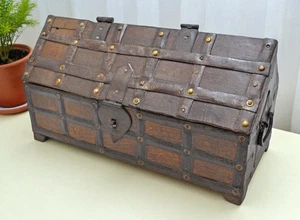 Vintage Wooden Dome Shaped Storage Box Original Old Hand Crafted Metal Fitted - Picture 1 of 7