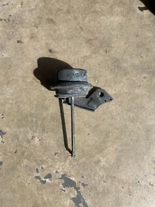 Bypass valve/actuator Ford Thunderbird 1989-95 SC 3.8L Supercharged - Picture 1 of 2