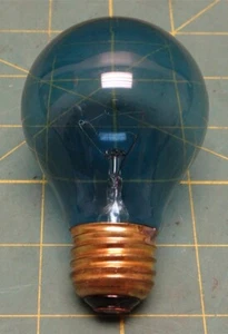 Vintage Westinghouse 25 Watt Blue Incandescent Bulb 115-125 Volts - Picture 1 of 4