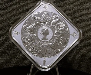 2025, 10oz Silver Queen's Beasts completer Bar, in capsule. - Picture 1 of 4