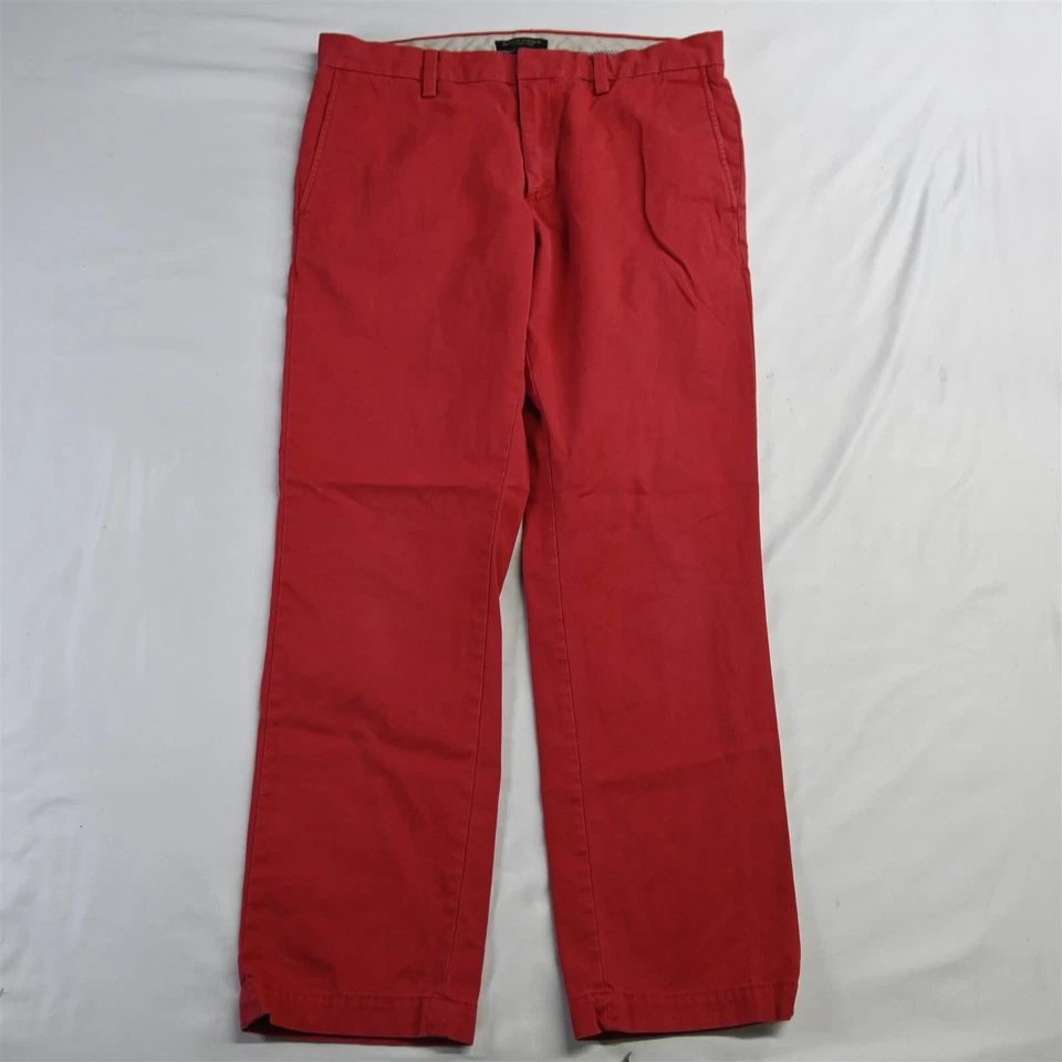 Calça chino masculina ajuste reto Banana Republic 33 x 32 vermelha Emerson - Imagem 1 de 4