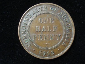 Australian 1912 Half Penny 6 Pearls Plus Diamond Better Grade KGV (TA06) - Picture 1 of 2