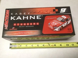 NOS 2006 Kasey Kahne #9 Mc Donald Dodge Charger COT 1:24 NASCAR Diecast!! Unused - Picture 1 of 14