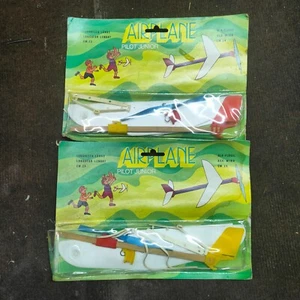 LOTTO GIOLITTO GIOCO VINTAGE AIRPLANE  PILOT  23X24CM. COLLEZIONE AEREO PICCOLO - Picture 1 of 15