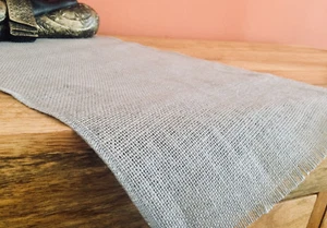 GRIS Rústico Arpillera Yute Corredores Boda Hesse Mesa Ropa Corredor 30 cm de Ancho - Imagen 1 de 3